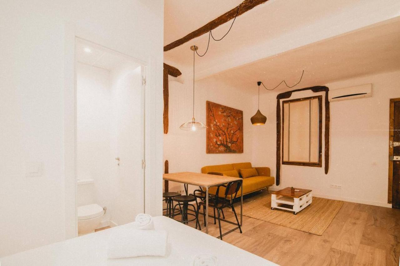 Charming Design Apartment Reina Sofia มาดริด ภายนอก รูปภาพ